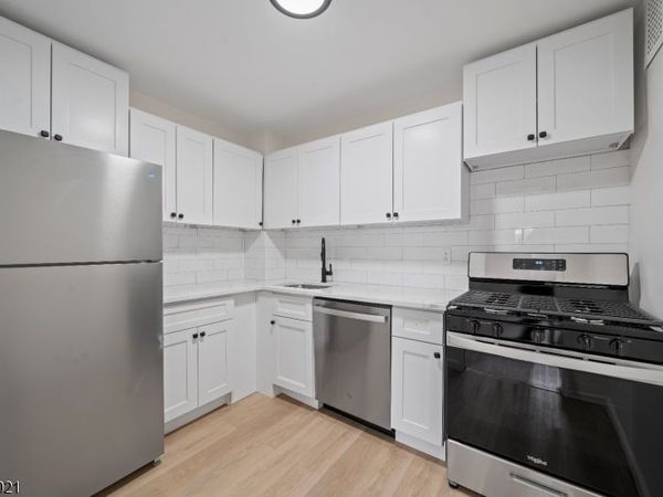 275 Prospect St, East Orange, NJ 07017