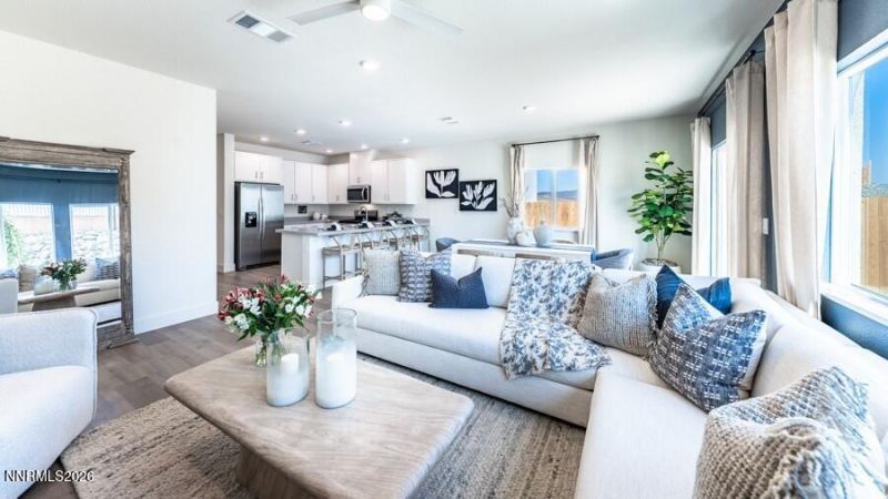 517 Daisy Fay Way, Carson City, NV 89705 Photo