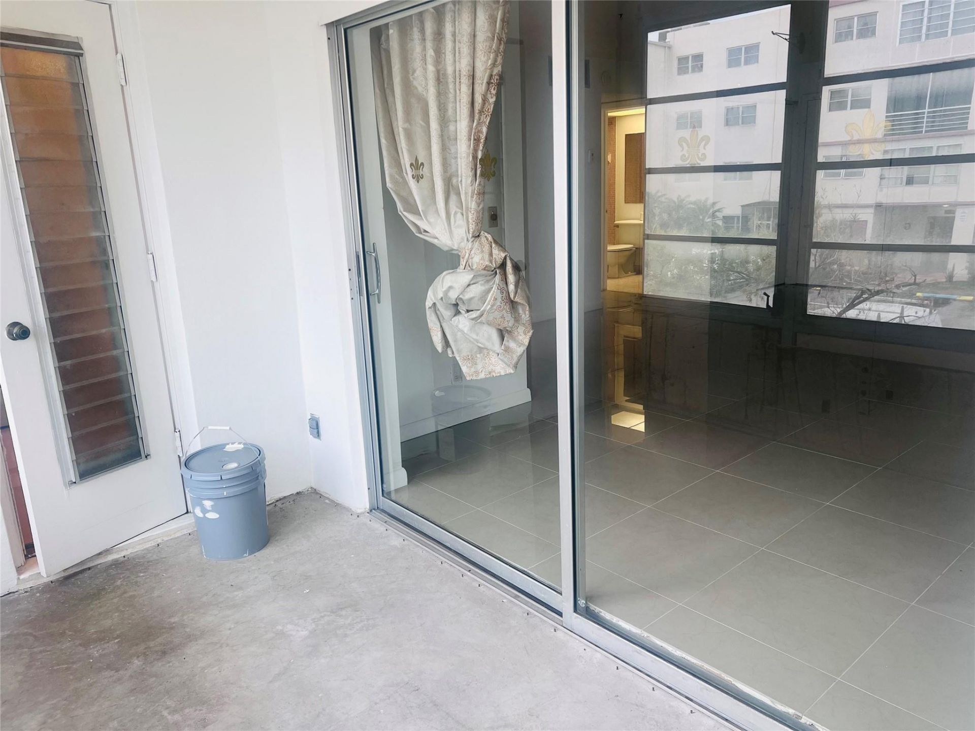 4046 NW 19th Street, Unit 203, Fort Lauderdale, FL 33313 Photo