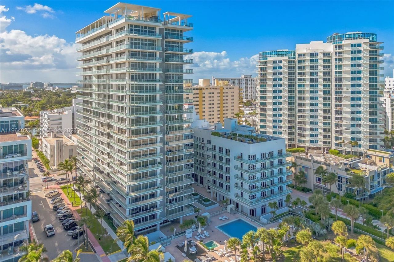 3737 Collins Ave, Unit S-403, Miami Beach, FL 33140 Photo