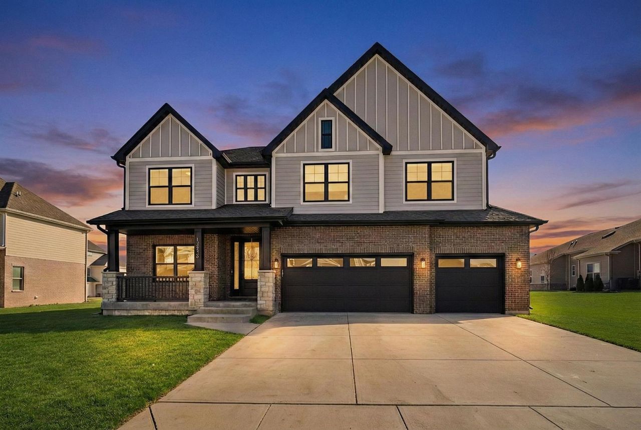 12890 Collina Lane, Lemont, IL 60439 Main Photo