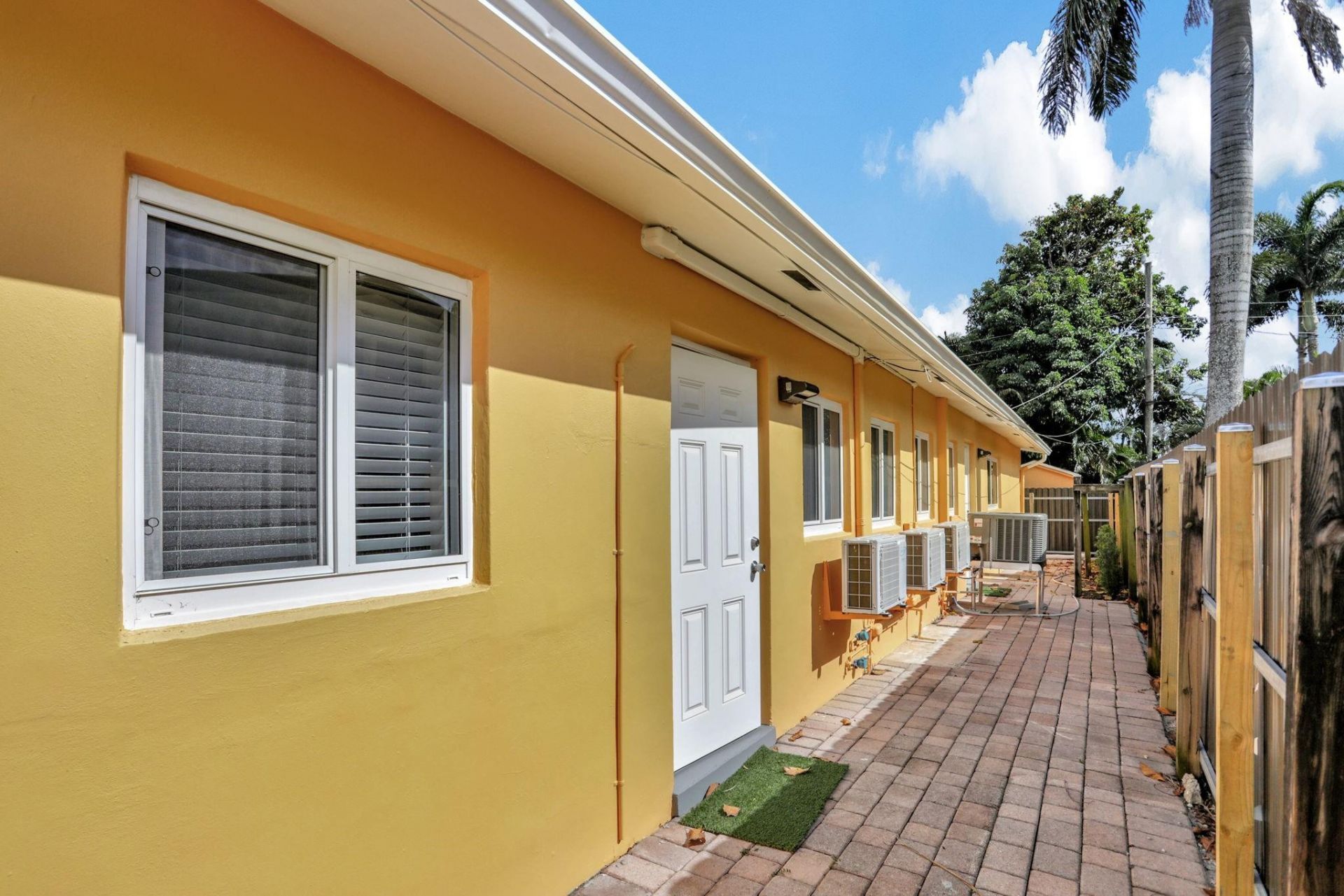 1000 SW 30th Street, Unit 1, Fort Lauderdale, FL 33315 Photo