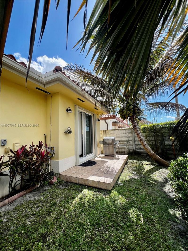 2301 SW 22nd Ave, Miami, FL 33145 Photo