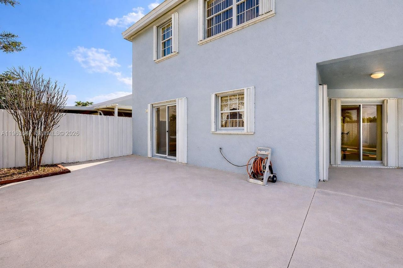 6322 SW 112th Pl, Miami, FL 33173 Photo