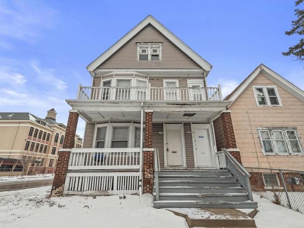 1932 W Brown STREET, Unit 1934, Milwaukee, WI 53205