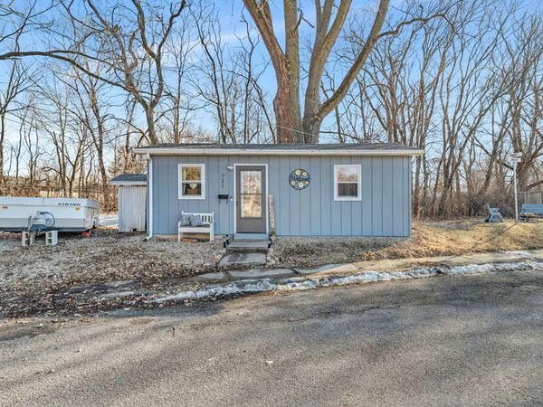 721 Lincoln Street, Morris, IL 60450