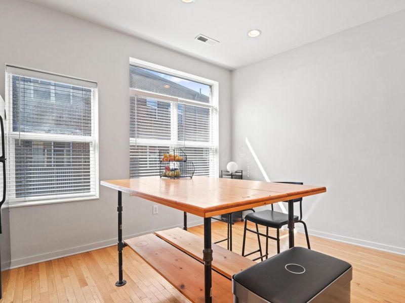 995 S Wall Street, Columbus, OH 43206 Photo 13