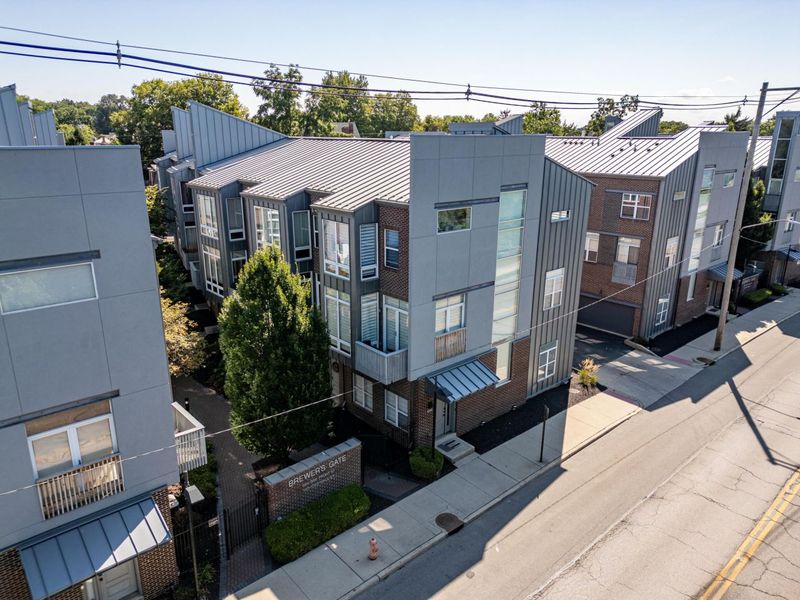 995 S Wall Street, Columbus, OH 43206 Photo 27