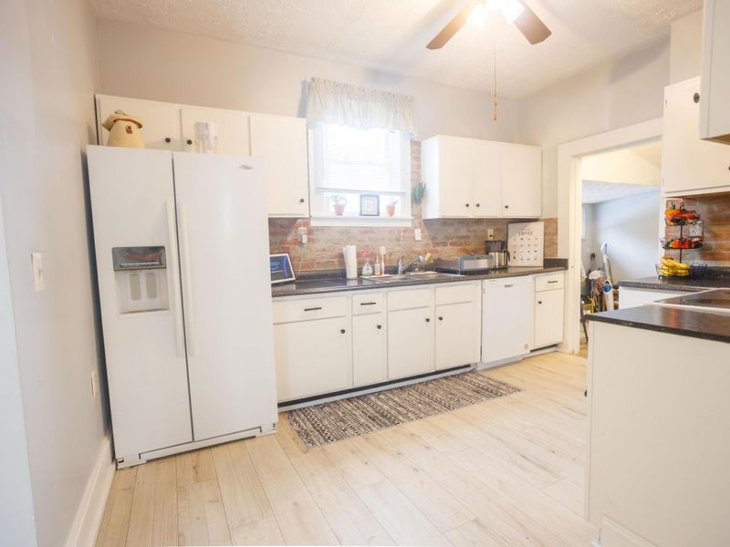 158 N Oak Street, London, OH 43140 Photo 16