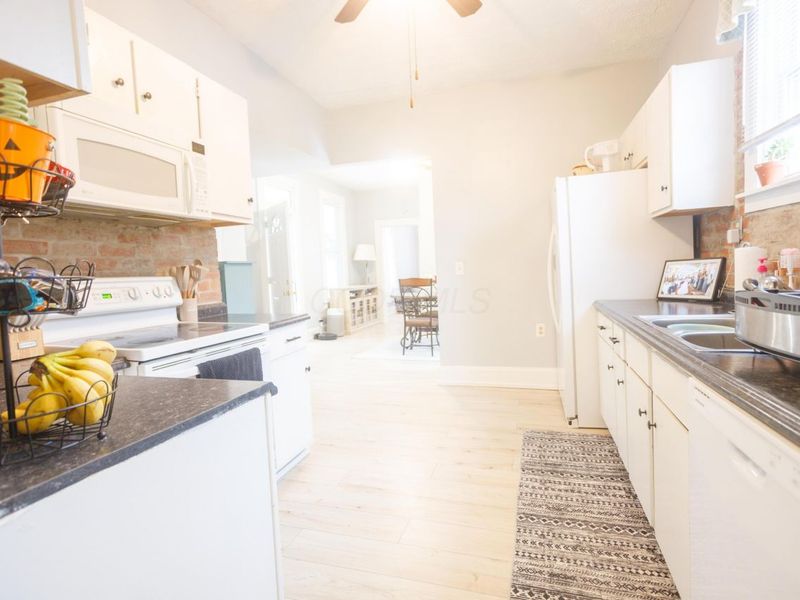 158 N Oak Street, London, OH 43140 Photo 18