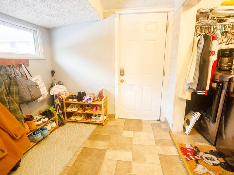 158 N Oak Street, London, OH 43140 Photo 24