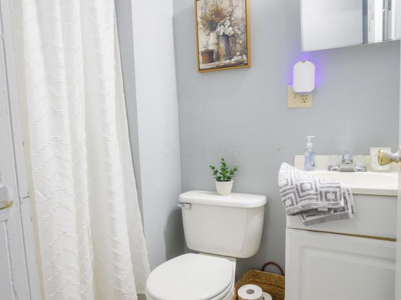 158 N Oak Street, London, OH 43140 Photo 32