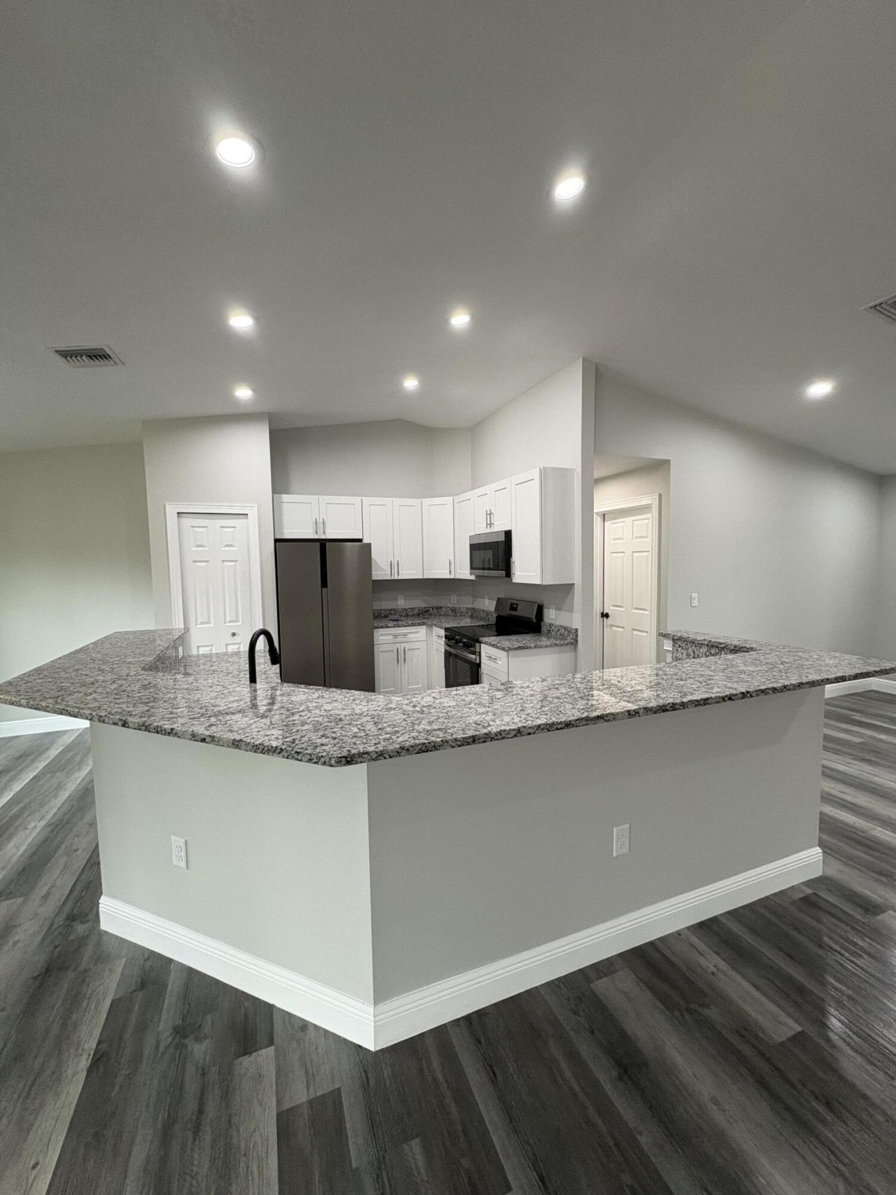 2897 NW 37th Avenue, Okeechobee, FL 34972 Photo