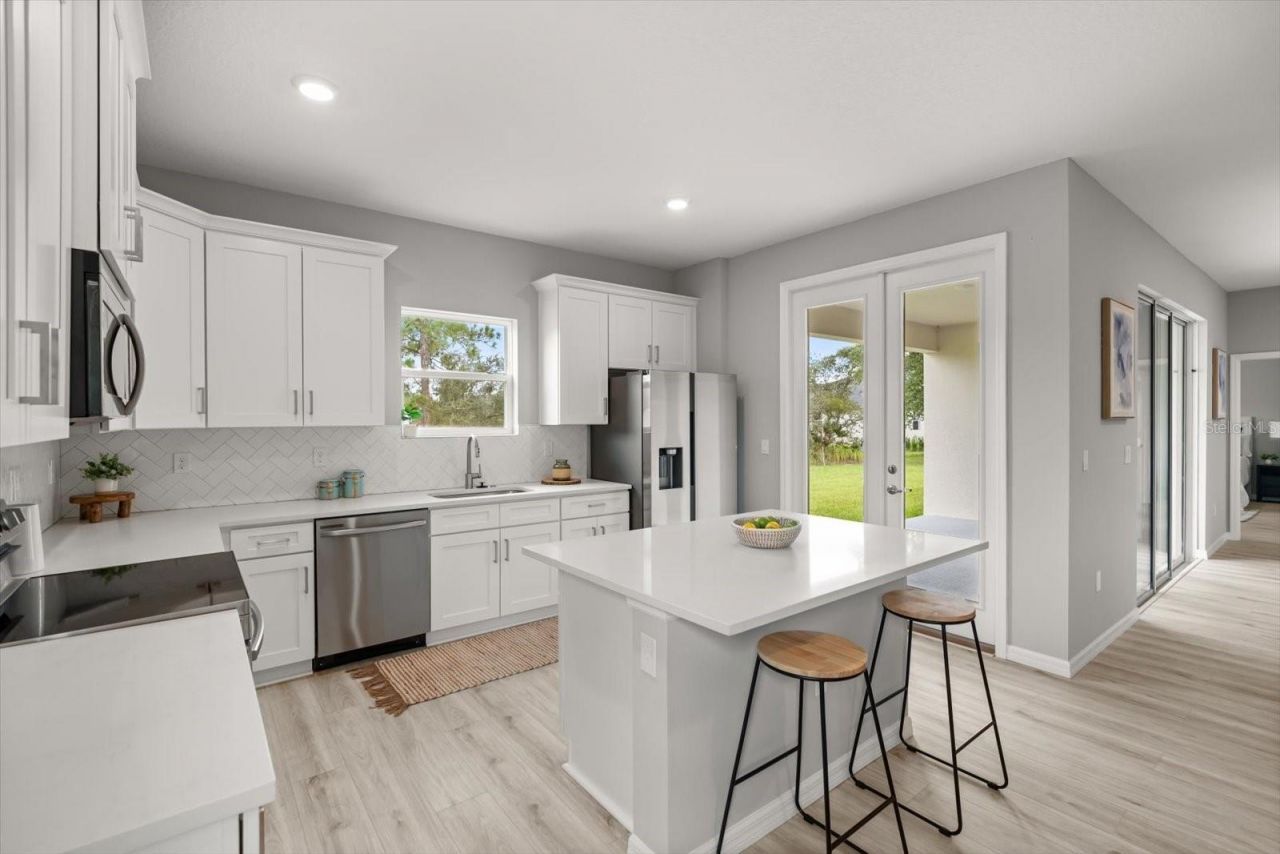 6956 San Bruno Drive, Sebring, FL 33872 Photo