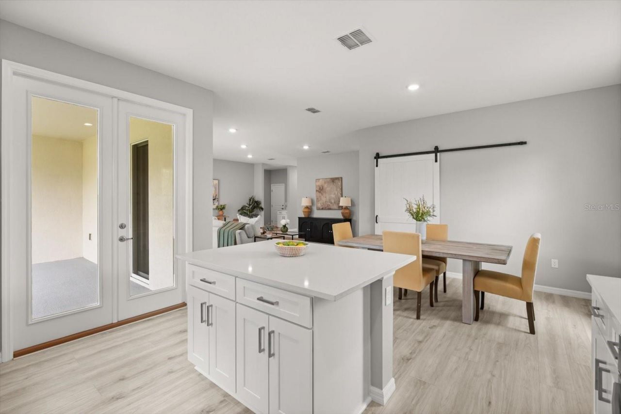 6956 San Bruno Drive, Sebring, FL 33872 Photo