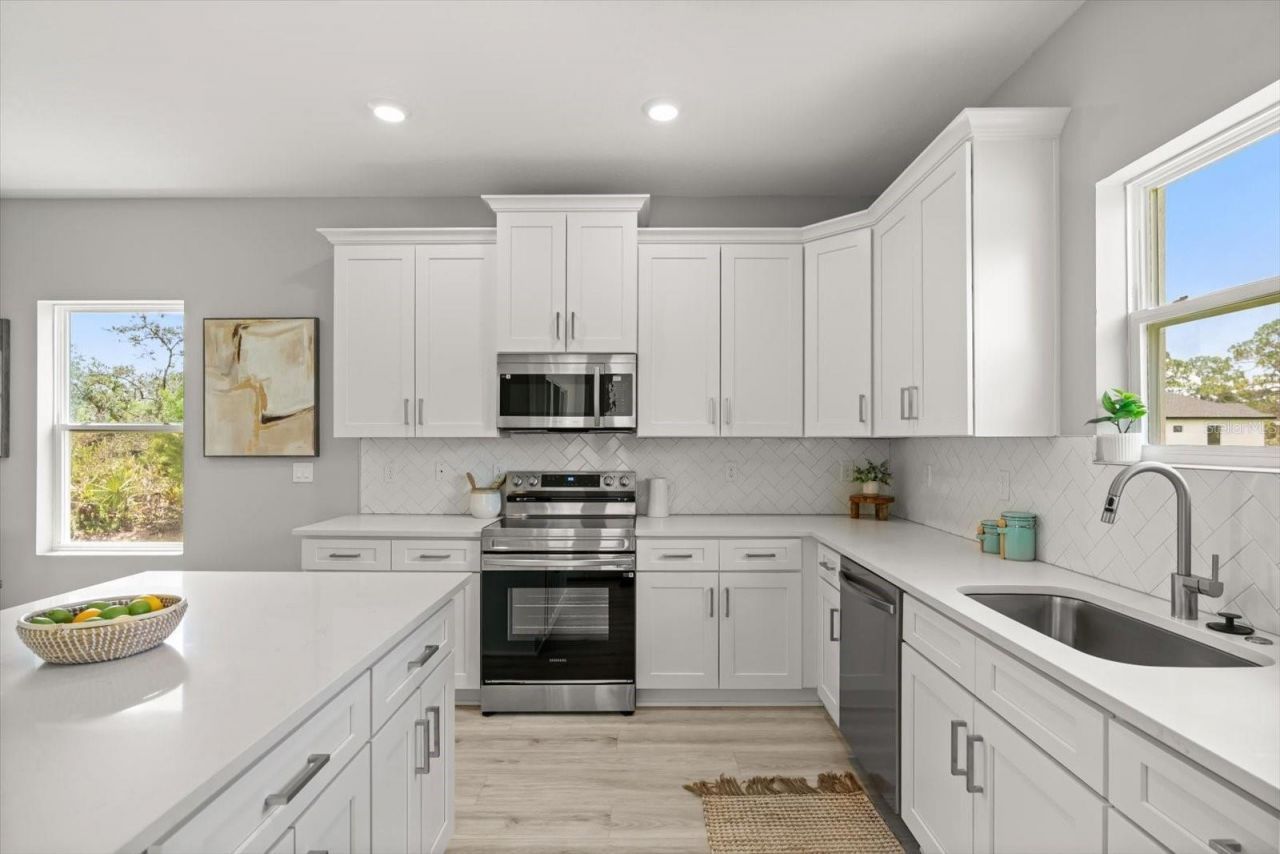 6956 San Bruno Drive, Sebring, FL 33872 Photo