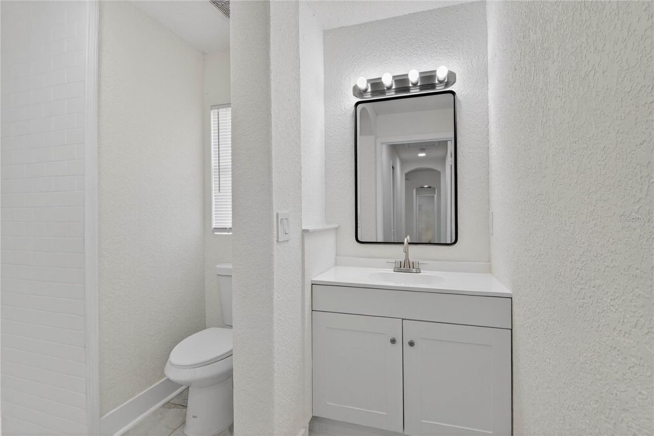 3833 Ironwedge Drive, Orlando, FL 32808 Photo