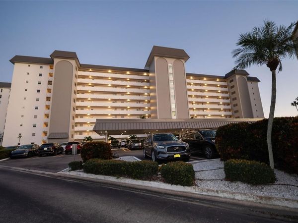 5130 BRITTANY DRIVE S, Unit 807, ST PETERSBURG, FL 33715