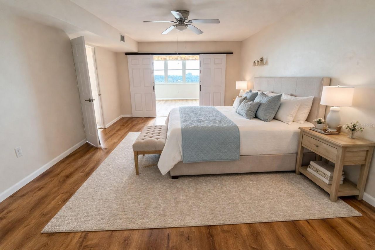 5130 Brittany Drive S, Unit 807, Saint Petersburg, FL 33715 Photo