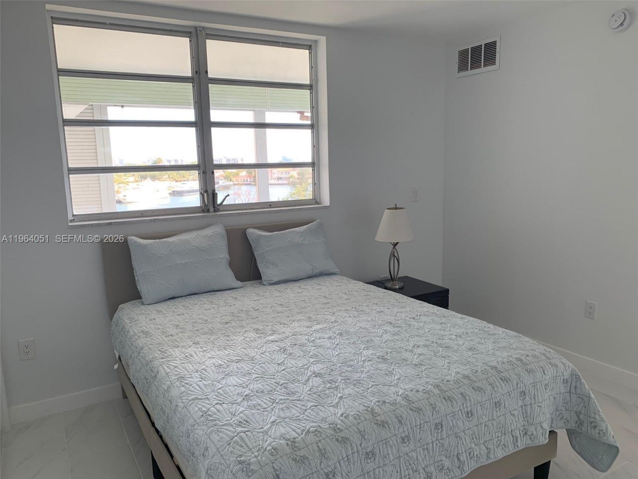 2980 Point East Dr, Unit D508, Aventura, FL 33160 Photo