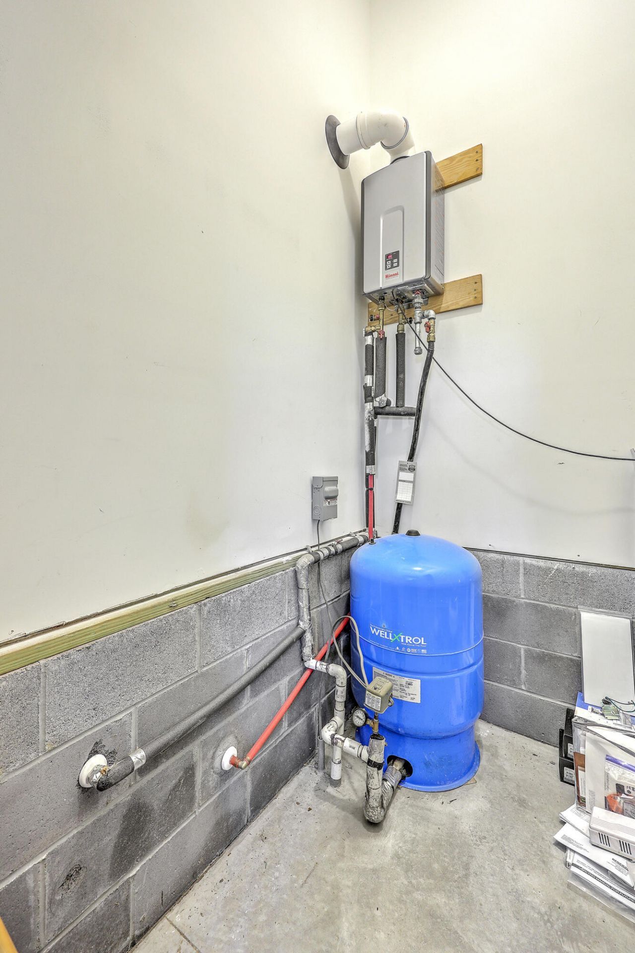 6968 Hyde Farm Road Photo 33