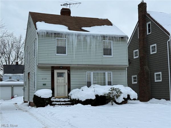 2316 Scholl Road, University Heights, OH 44118