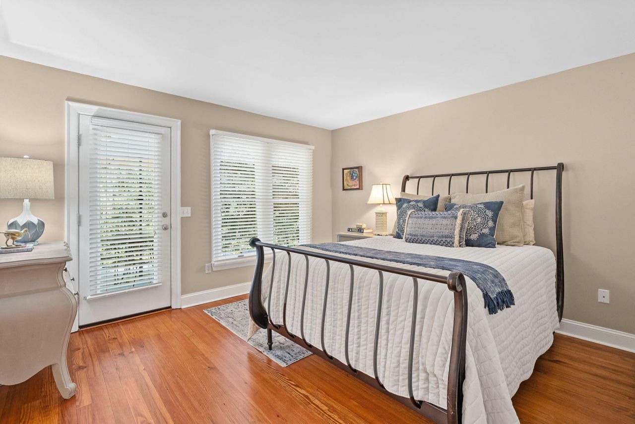 50 Crested Flycatcher Photo 24