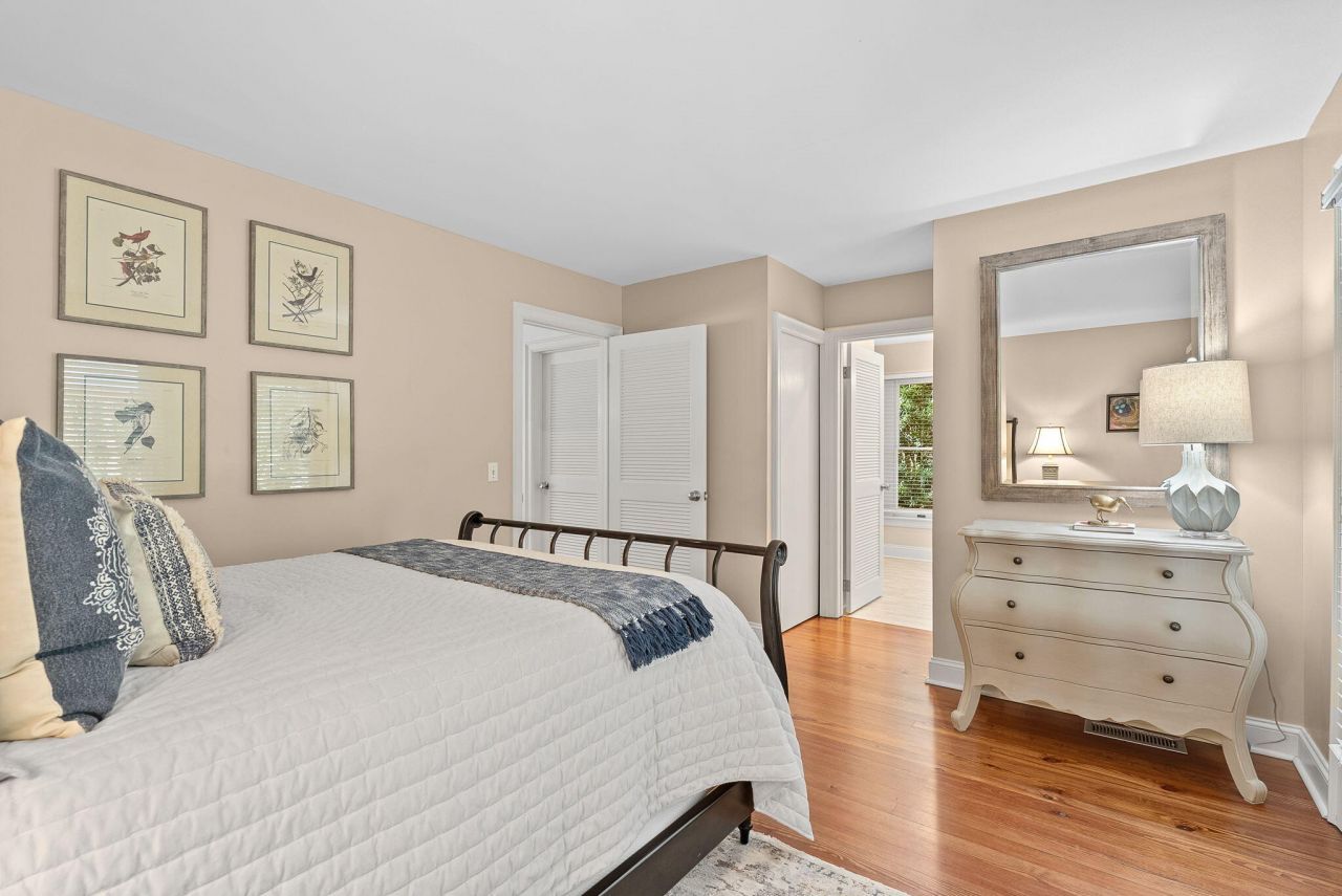 50 Crested Flycatcher Photo 25