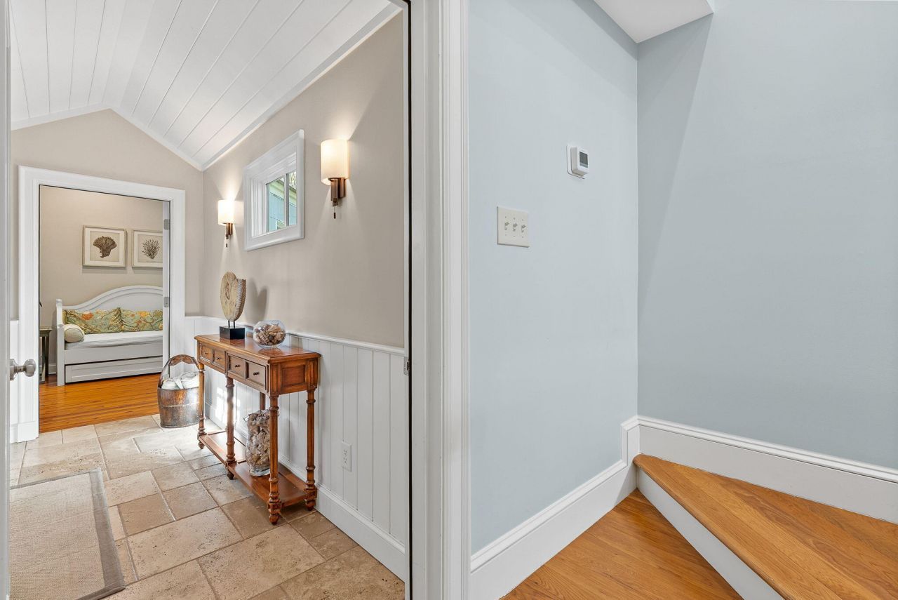 50 Crested Flycatcher Photo 41