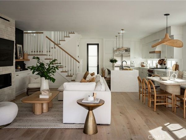 616 Poinsettia Avenue, Corona Del Mar, CA 92625