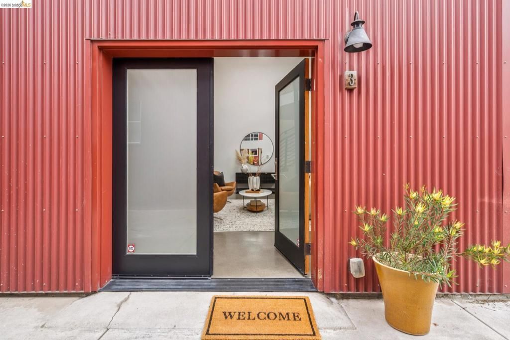 829 829 21st St, Unit 3, Oakland, CA 94607 Main Photo