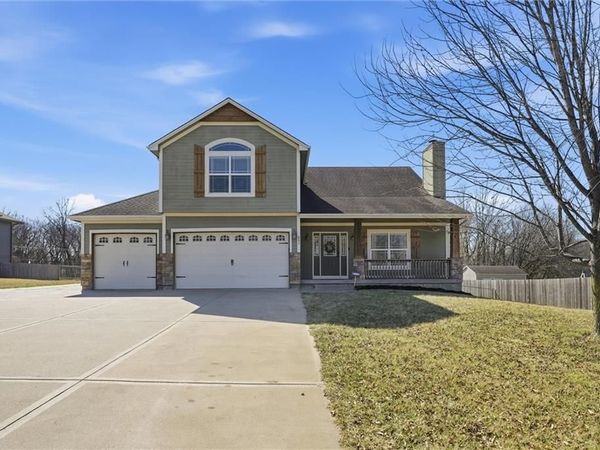 803 Mulberry Street, Pleasant Hill, MO 64080