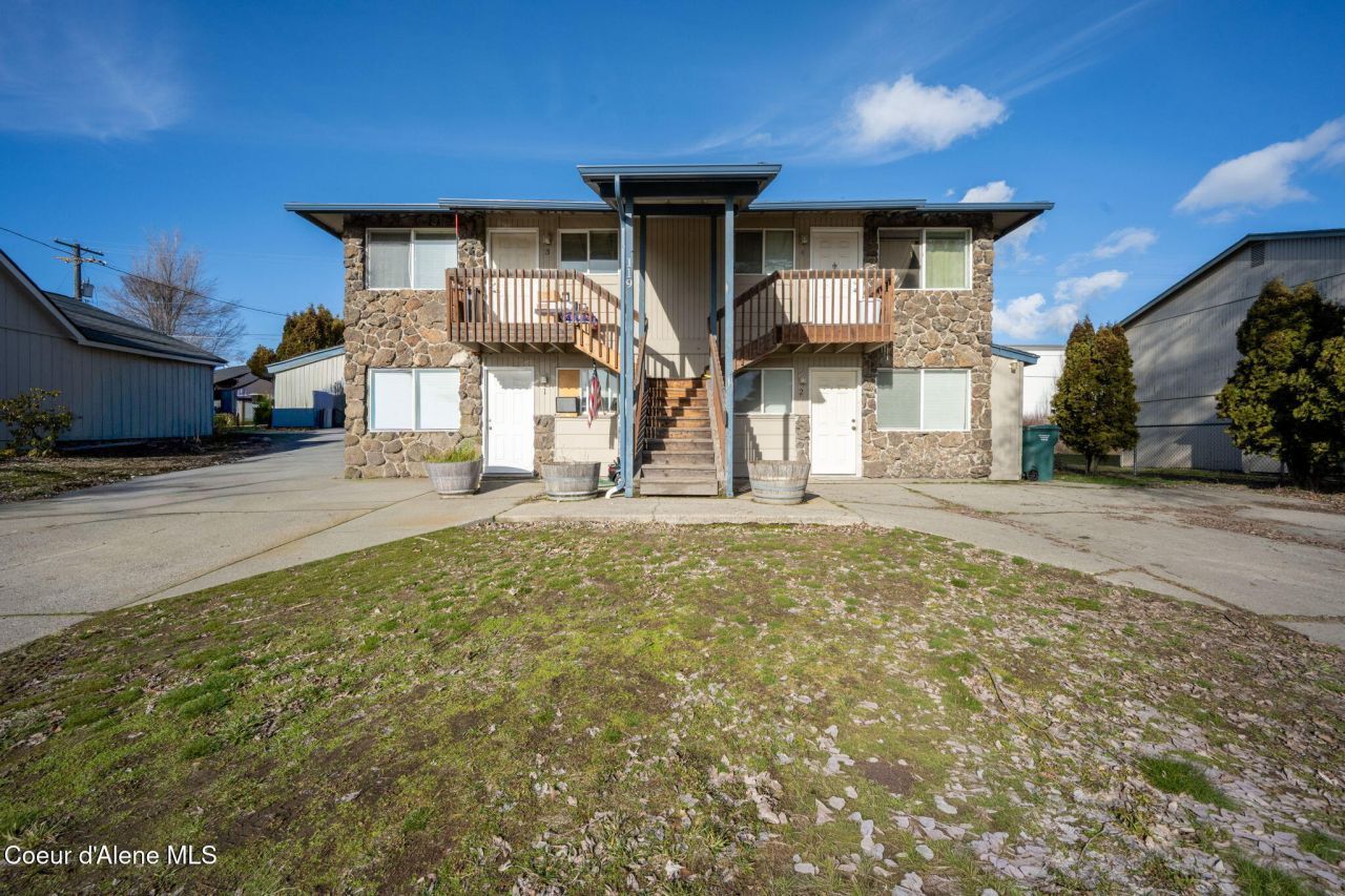 119 E Borah Ave, Coeur d Alene, ID 83814 Main Photo