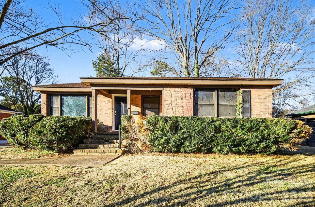 1133 Penrose Lane, Charlotte, NC 28217 Main Photo