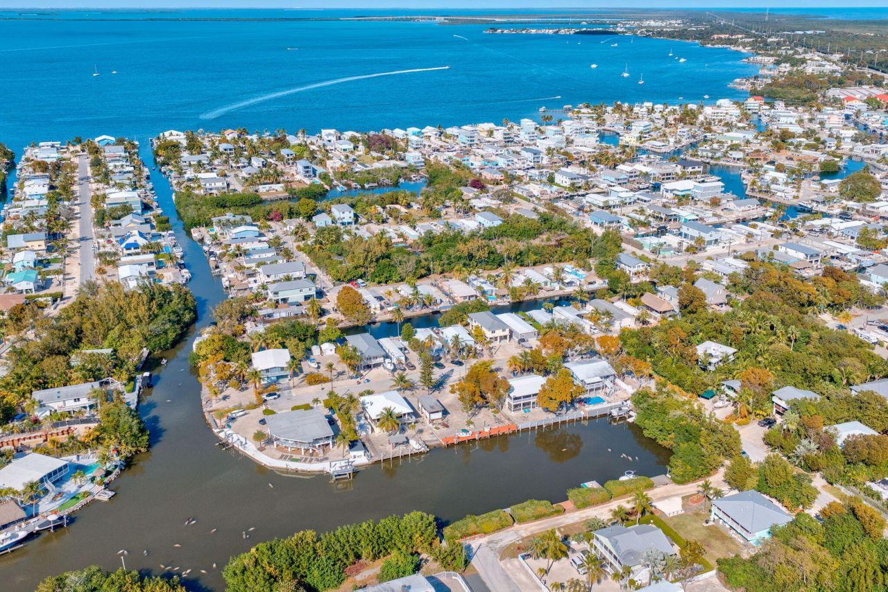 708 N Lake Drive, Key Largo, FL 33037 Photo