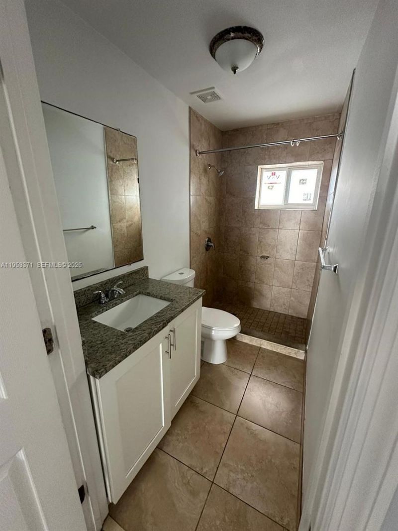 1128 NW 101st St , Miami, FL 33150 Photo