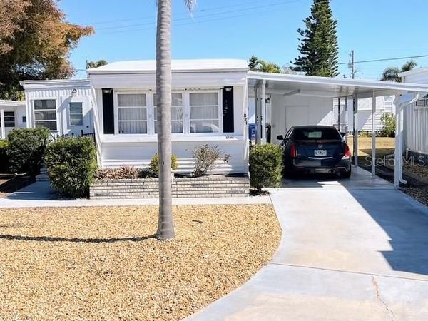 821 TURF, VENICE, FL 34285