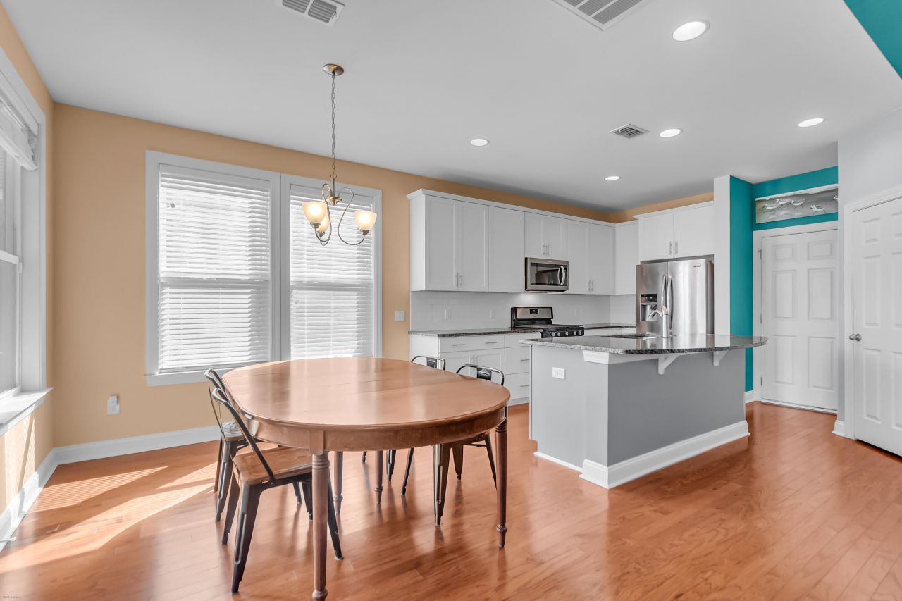 3056 Grand Bay Lane Photo 15