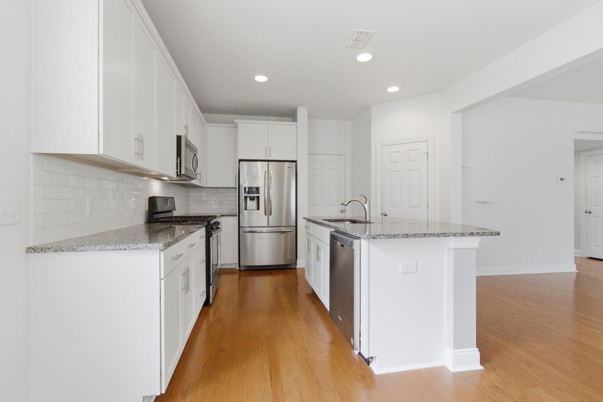 3056 Grand Bay Lane Photo 21