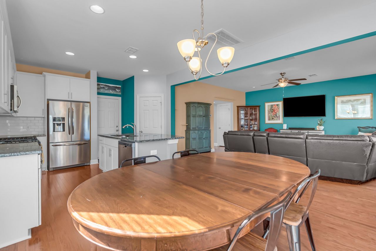 3056 Grand Bay Lane Photo 32