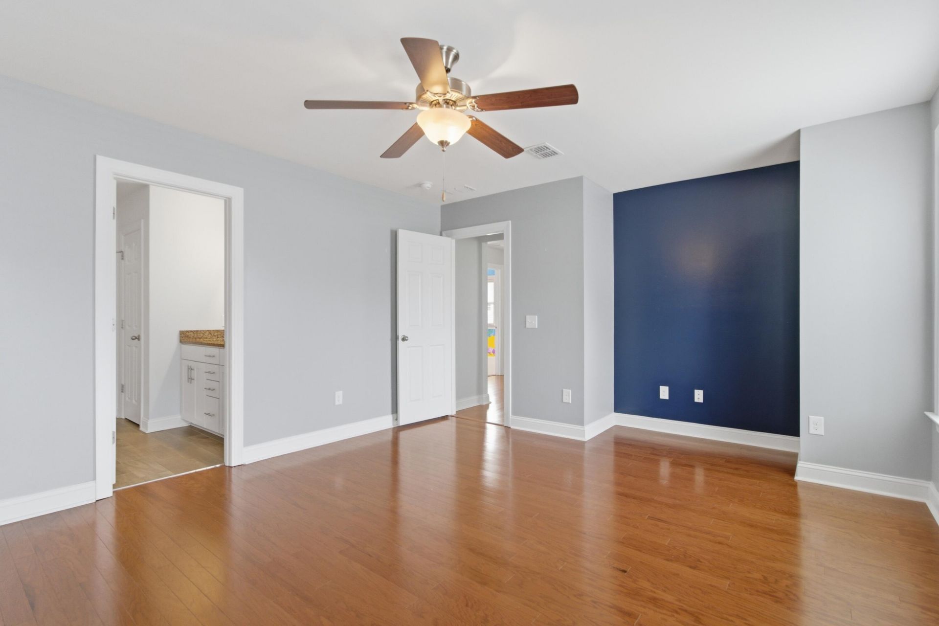 3056 Grand Bay Lane Photo 37