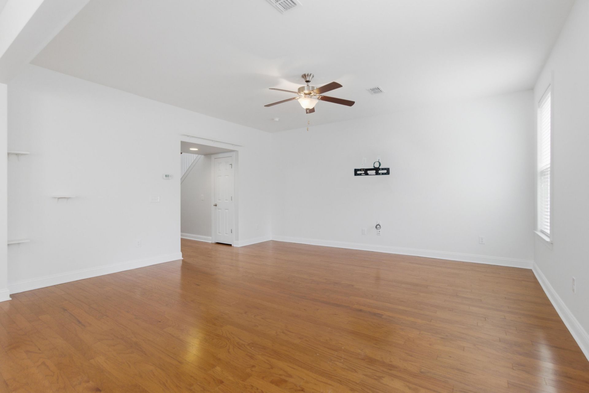 3056 Grand Bay Lane Photo 7