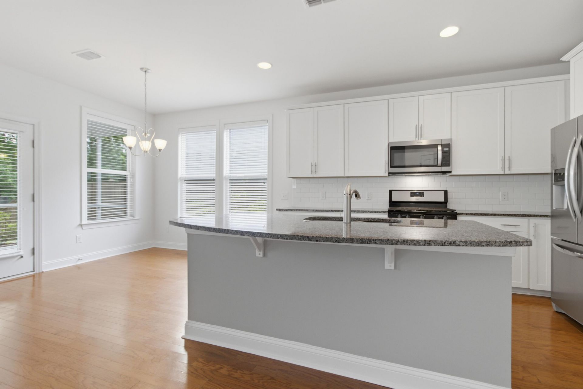 3056 Grand Bay Lane Photo 8