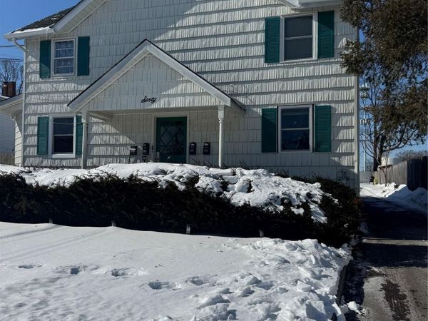 60 Bay Avenue, Patchogue, NY 11772