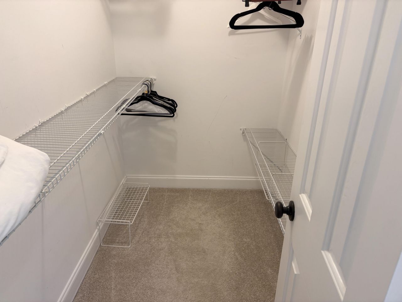 642 Fair Spring Drive Photo 13