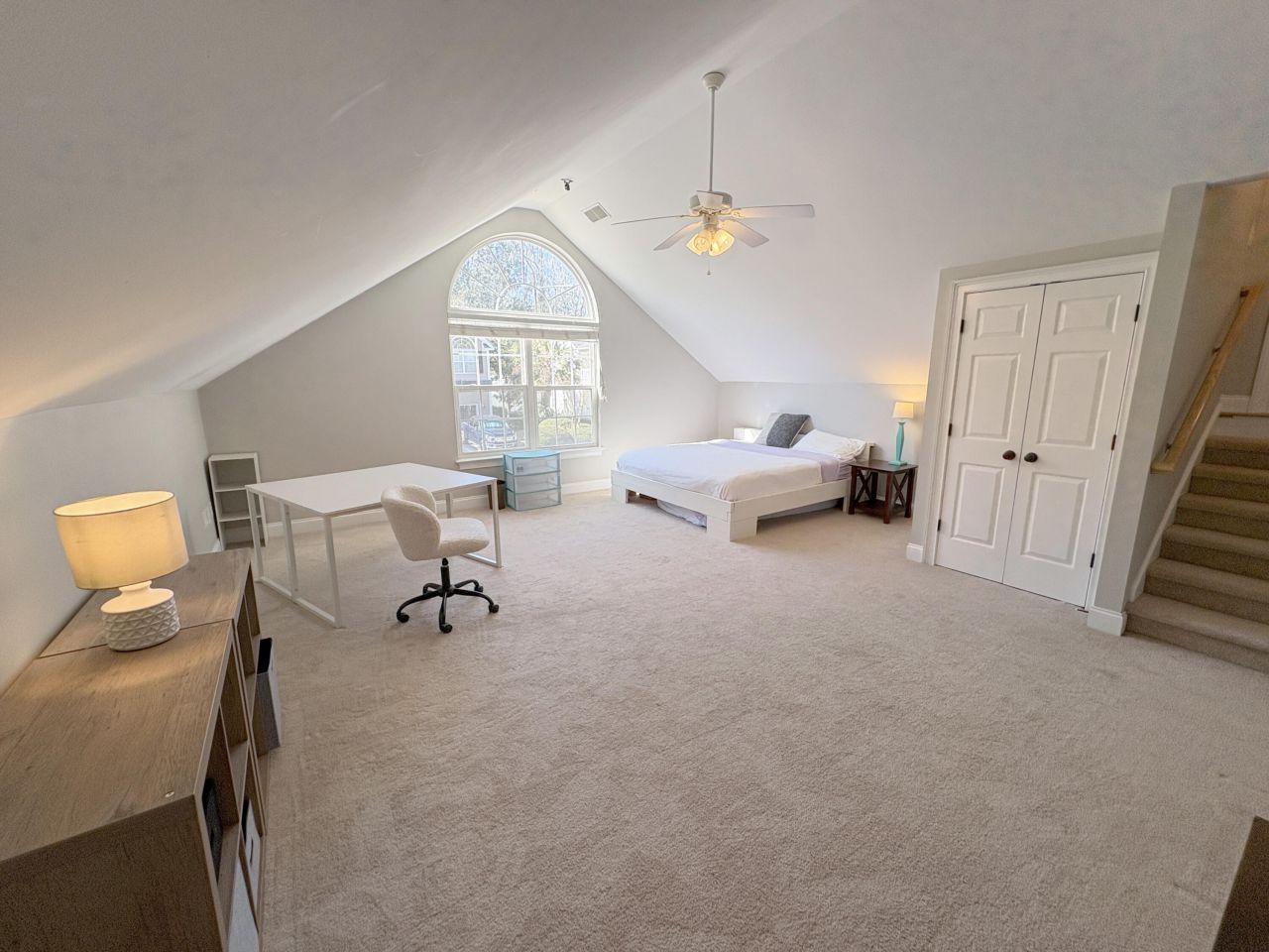 642 Fair Spring Drive Photo 17