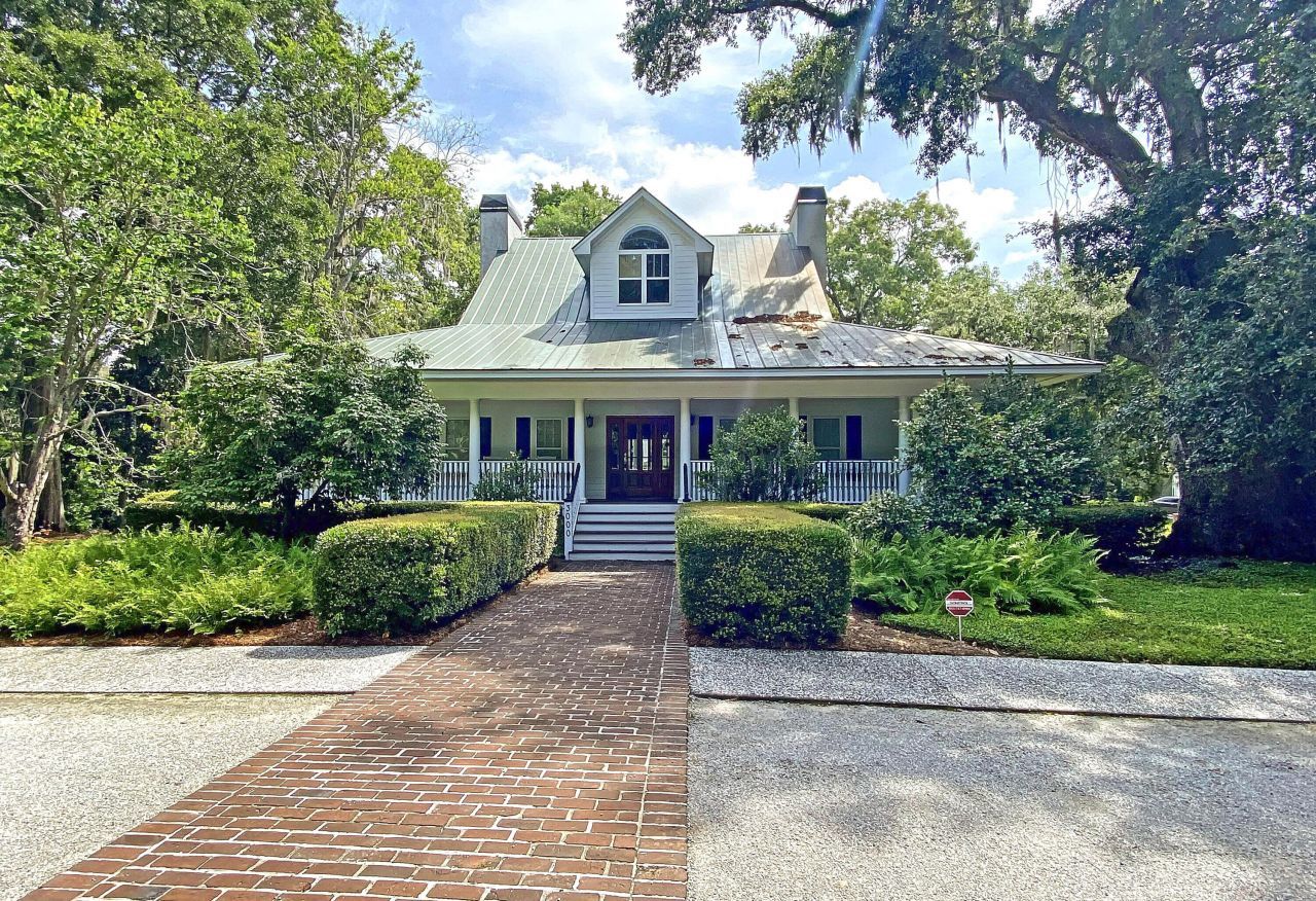 642 Fair Spring Drive Photo 25