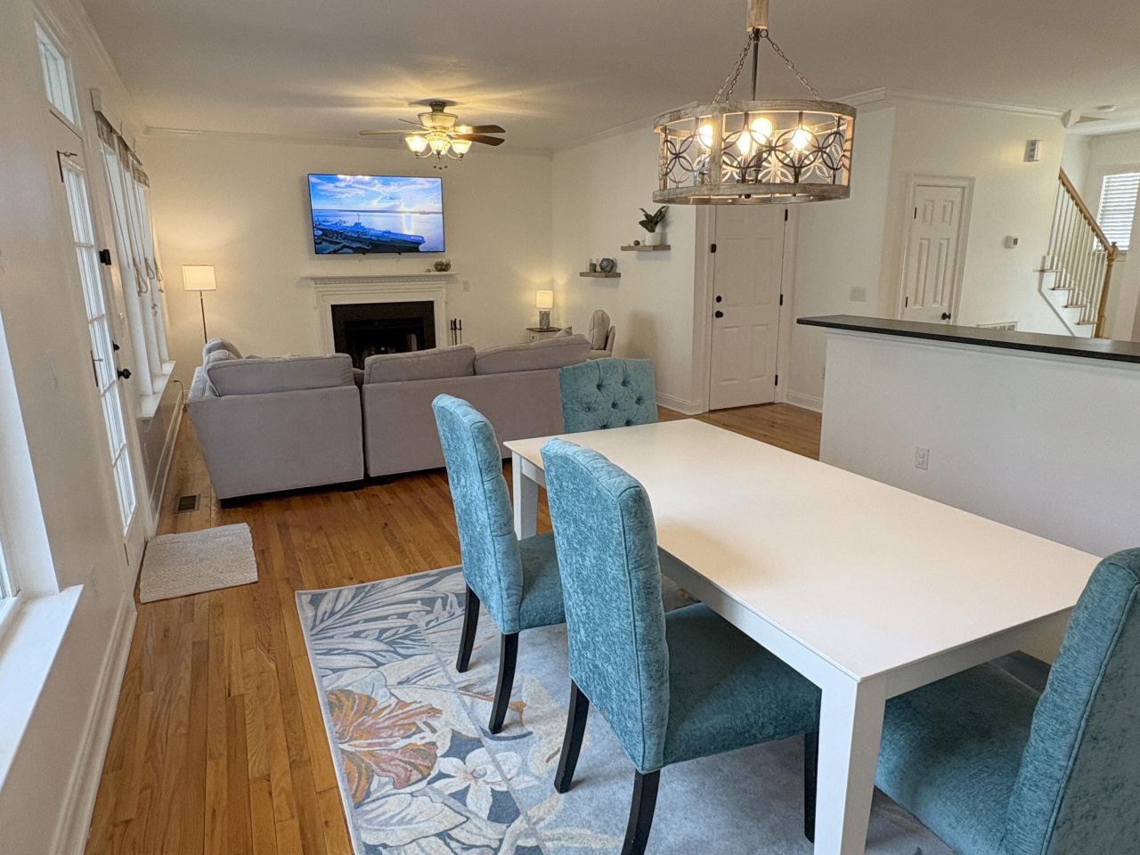 642 Fair Spring Drive Photo 7