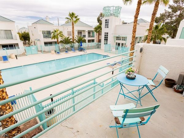 7100 Pirates Cove Road, Unit 2090, Las Vegas, NV 89145