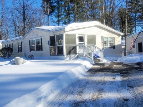 426 Friar Tuck Drive, Exeter, NH 03833